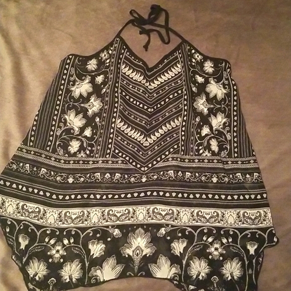 Maurices Tops - Maurice summer top, almost sheer material-Size L